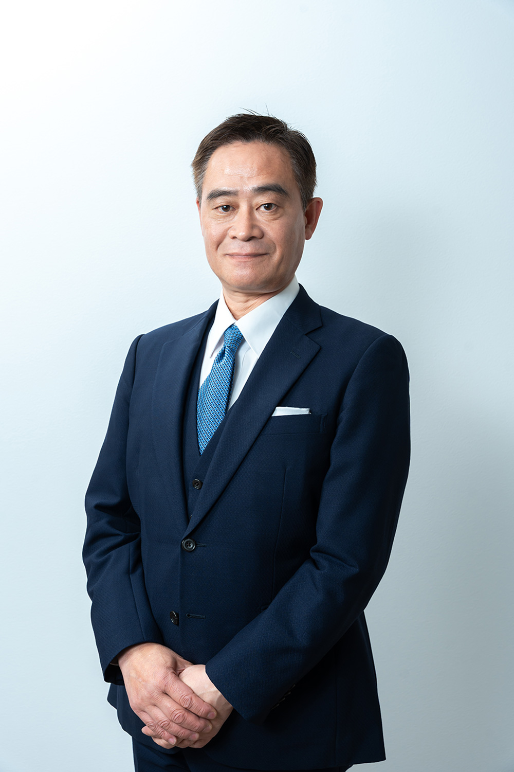 安本 昌巨