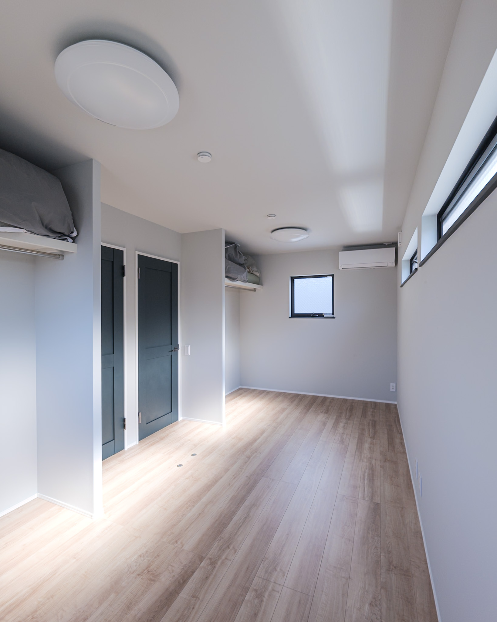 将来は２部屋にすることも可能な左右対称の子ども部屋。